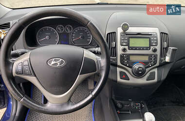 Універсал Hyundai i30 2009 в 