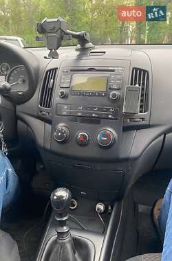 Универсал Hyundai i30 2008 в 