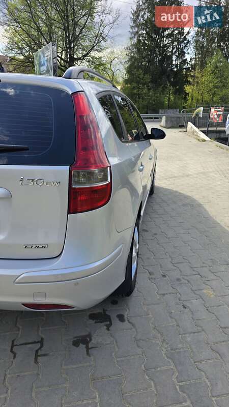 Універсал Hyundai i30 2012 в Яремчі