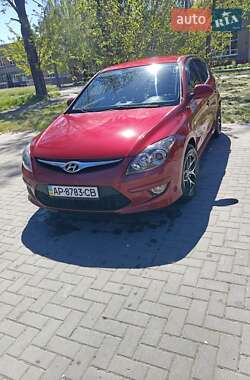 Хэтчбек Hyundai i30 2011 в Запорожье