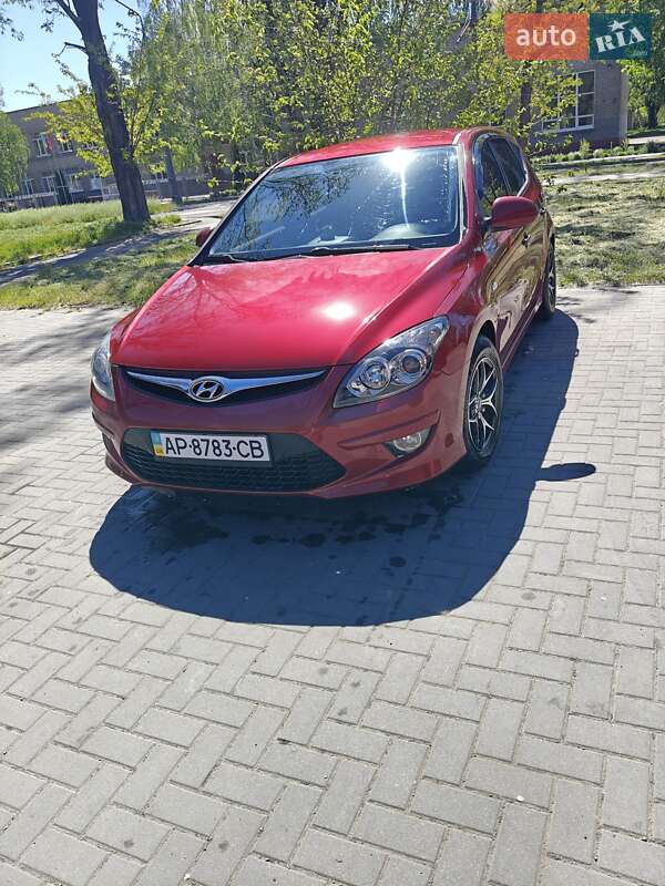 Hyundai i30 2011