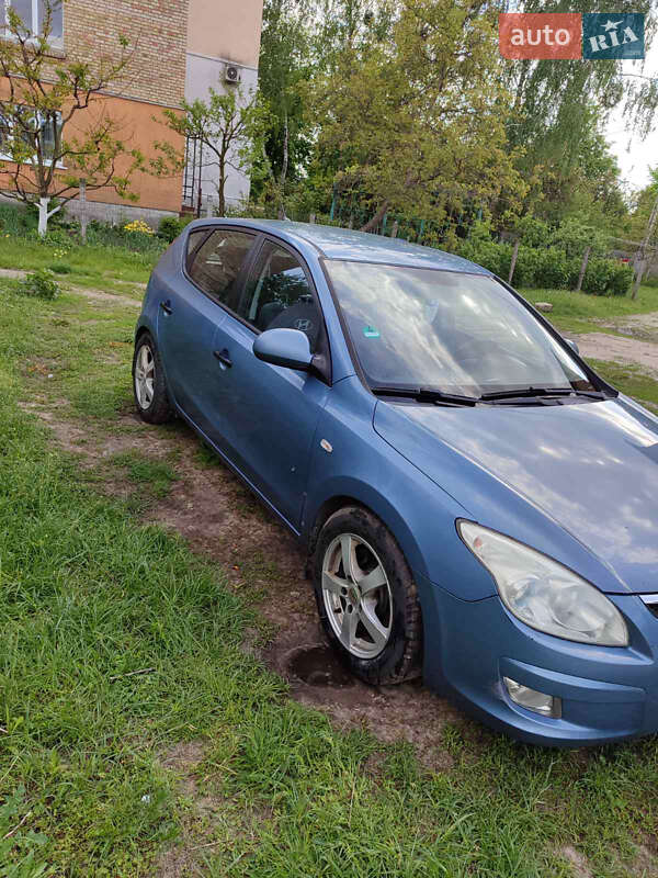 Хэтчбек Hyundai i30 2007 в Киеве