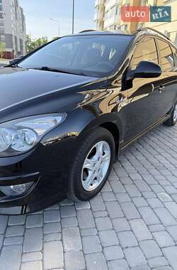 Універсал Hyundai i30 2011 в 