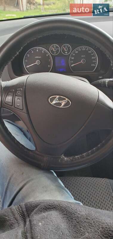 Hyundai i30 2012