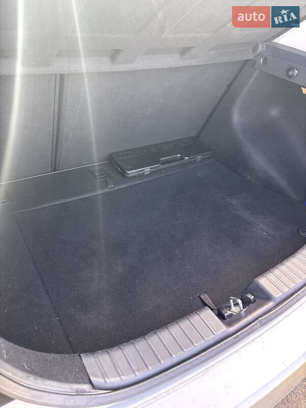 Хетчбек Hyundai i30 2012 в Рівному