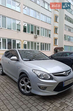 Хетчбек Hyundai i30 2011 в Хмельницькому
