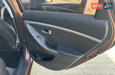 Хэтчбек Hyundai i30 2013 в 