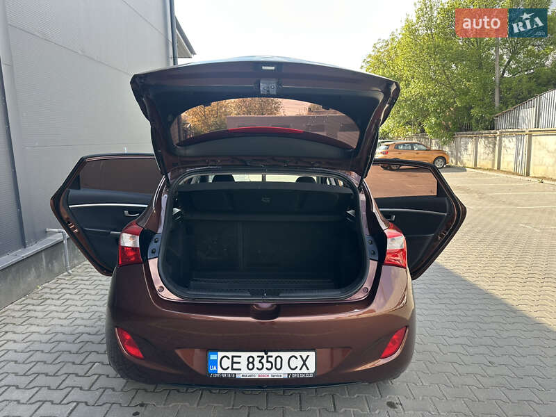 Хетчбек Hyundai i30 2013 в Хмельницькому