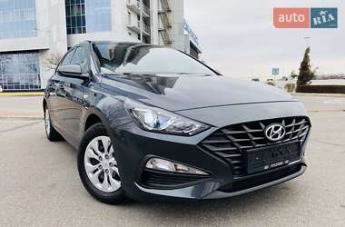 Хэтчбек Hyundai i30 2021 в 