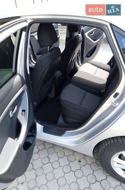 Хэтчбек Hyundai i30 2012 в 