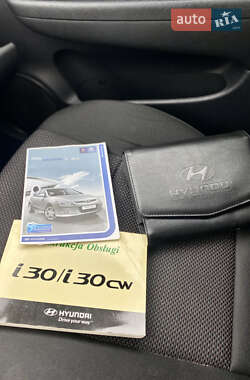 Хэтчбек Hyundai i30 2009 в 