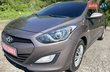 Універсал Hyundai i30 2015 в Харкові