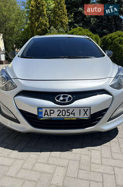 Универсал Hyundai i30 2013 в 