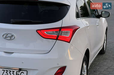 Хетчбек Hyundai i30 2013 в 