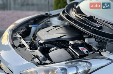 Хетчбек Hyundai i30 2013 в 