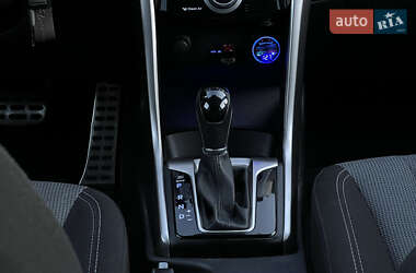 Хетчбек Hyundai i30 2013 в 