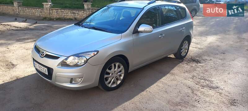 Универсал Hyundai i30 2008 в Тернополе