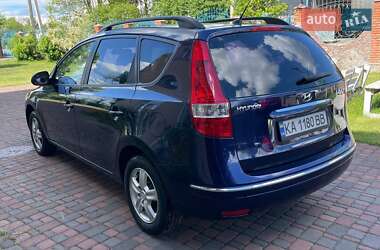 Універсал Hyundai i30 2008 в 