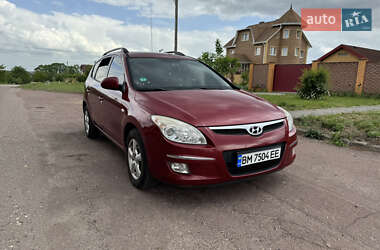 Универсал Hyundai i30 2008 в Глухове