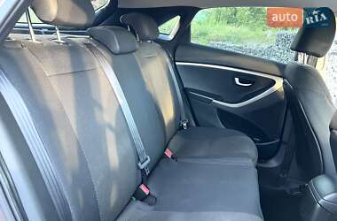 Хэтчбек Hyundai i30 2013 в 