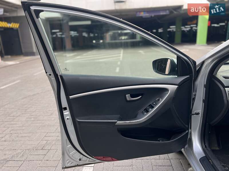 Хетчбек Hyundai i30 2014 в Києві
