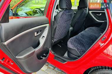 Хетчбек Hyundai i30 2013 в 
