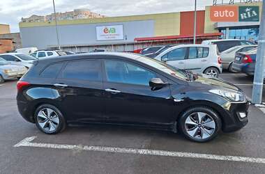 Універсал Hyundai i30 2013 в 