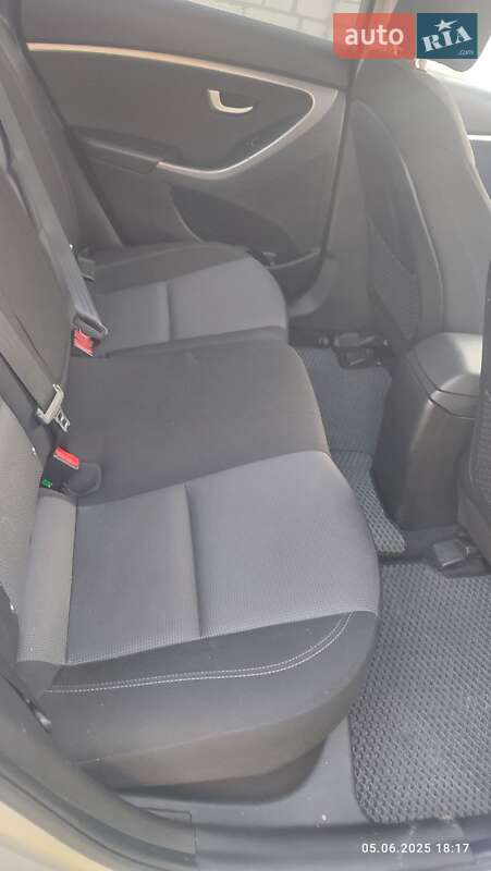 Универсал Hyundai i30 2015 в Луцке