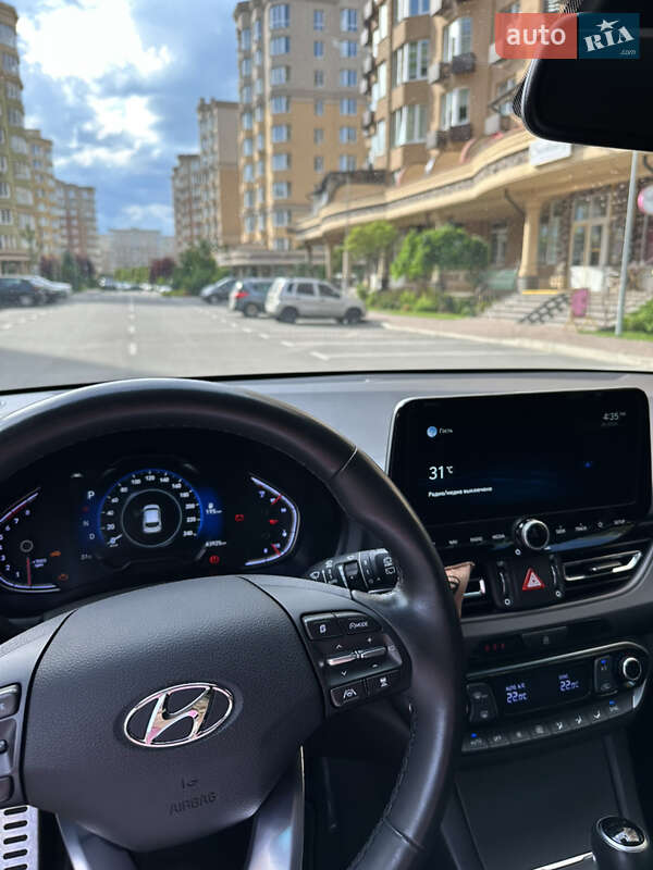 Хетчбек Hyundai i30 2022 в Софіївській Борщагівці
