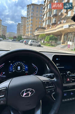 Хетчбек Hyundai i30 2022 в 