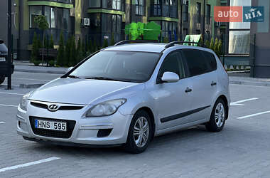 Універсал Hyundai i30 2009 в Рівному