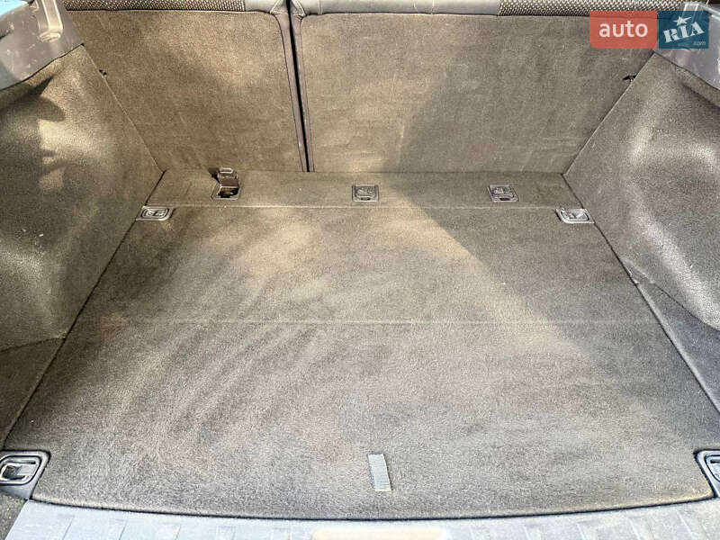 Хэтчбек Hyundai i30 2010 в Кропивницком