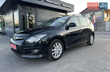 Универсал Hyundai i30 2010 в 