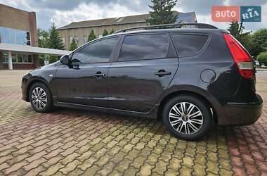 Универсал Hyundai i30 2010 в 