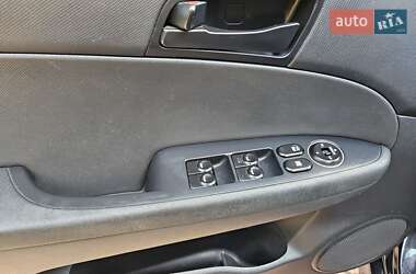 Универсал Hyundai i30 2010 в 