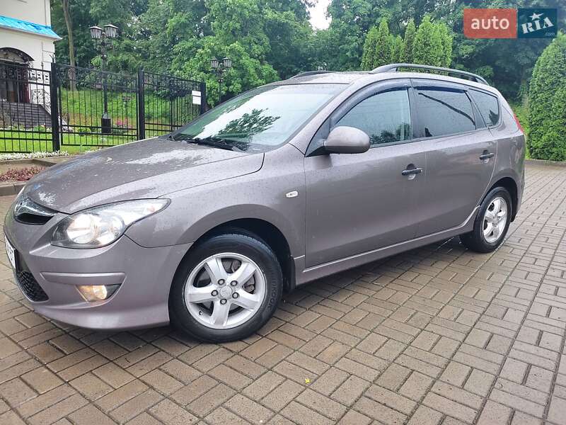 Hyundai i30 2012