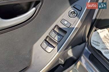 Хэтчбек Hyundai i30 2014 в 