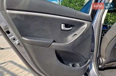 Хэтчбек Hyundai i30 2014 в 