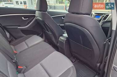 Хэтчбек Hyundai i30 2014 в 