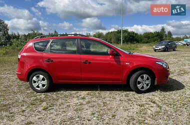Универсал Hyundai i30 2009 в 