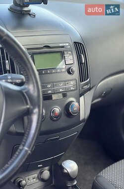 Универсал Hyundai i30 2009 в 
