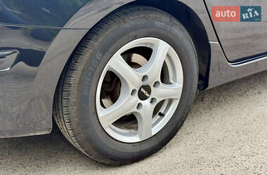 Универсал Hyundai i30 2010 в 