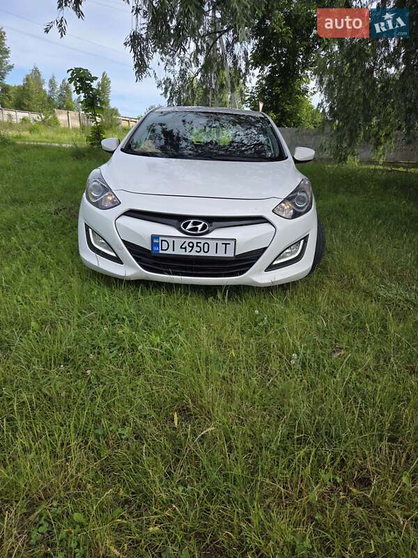Хэтчбек Hyundai i30 2014 в Киеве
