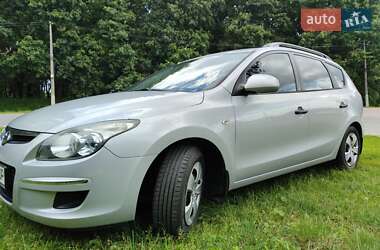 Универсал Hyundai i30 2009 в 
