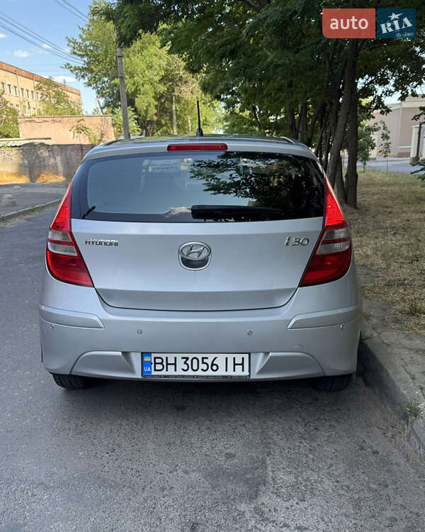 Хетчбек Hyundai i30 2011 в Одесі