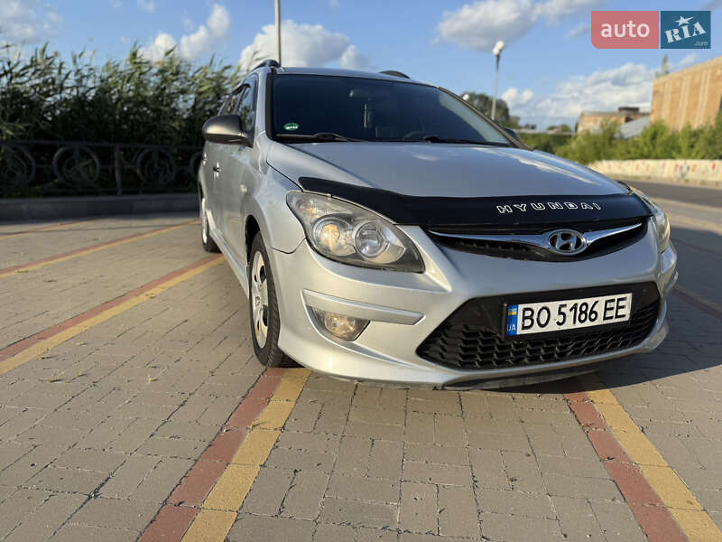 Універсал Hyundai i30 2011 в Калинівці
