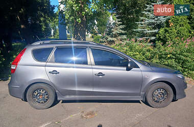 Универсал Hyundai i30 2012 в 