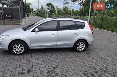 Универсал Hyundai i30 2008 в 