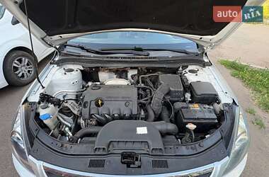 Универсал Hyundai i30 2009 в 