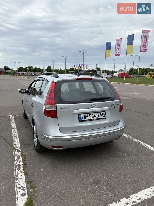 Універсал Hyundai i30 2009 в Одесі